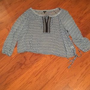 Jessica. Simpson 3x light weight shirt